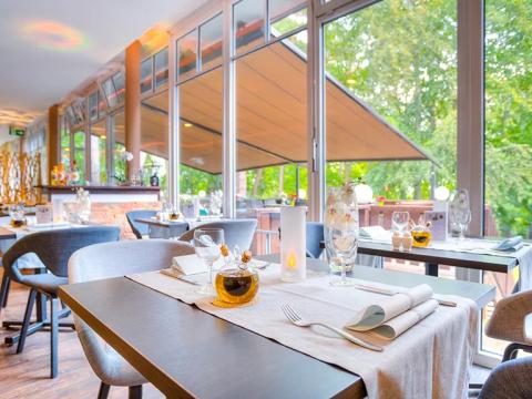 Ostseehotel - Villen im Park: Mediterranes Restaurant Gigolo – die kulinarische Lebensfreude in Bansin Mediterranes Restaurant Gigolo – die kulinarische Lebensfreude in Bansin