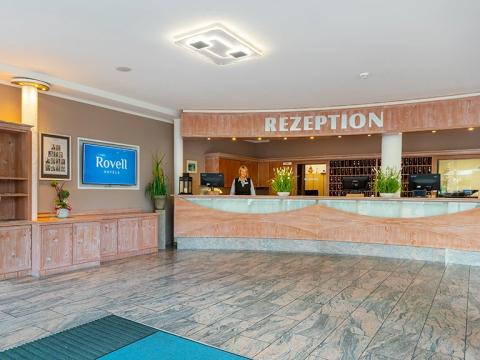 Ostseehotel - Villen im Park: Willkommen in unseren wunderschönen Villen im Park! Willkommen in unseren wunderschönen Villen im Park!