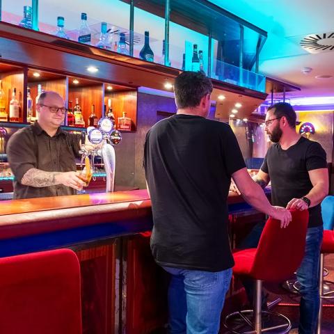 Leckere Cocktails im stilvollen Ambiente der Bar59 auf Usedom.