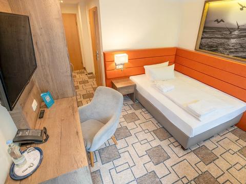 Ostseehotel - Villen im Park: Beispiel Einzelzimmer Villen Beispiel Einzelzimmer Villen